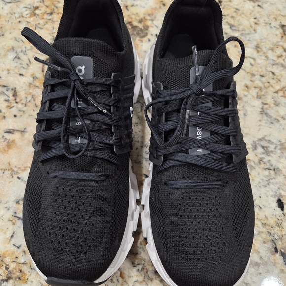 On Cloudswift Women's Sneakers Size 7.5 - Picture 5 of 12